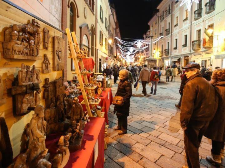 アオスタAl Borgo Di Sant'Orso - Cir 0342アパートメント エクステリア 写真